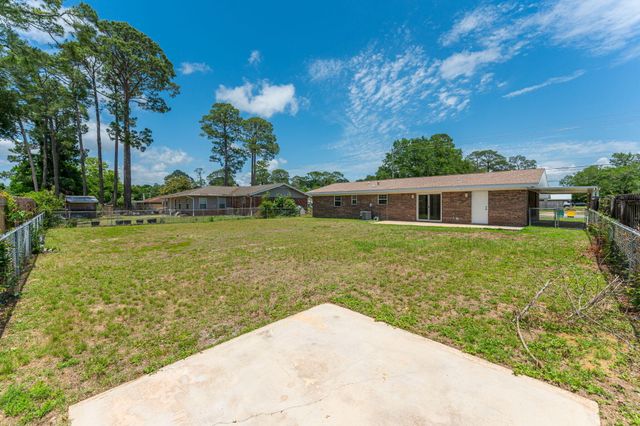 1416 S Palm Boulevard, Niceville, FL 32578