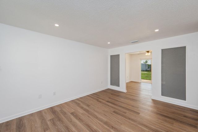 1416 S Palm Boulevard, Niceville, FL 32578