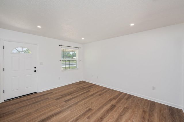 1416 S Palm Boulevard, Niceville, FL 32578