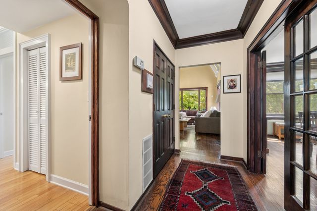 1356 W Greenleaf Avenue 3, Chicago, IL 60626