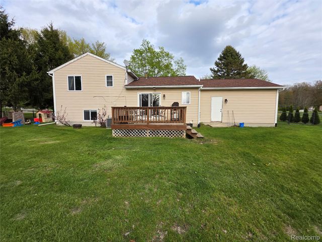 3435 Rockledge Lane, Mayfield Township, MI 48446