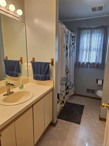 3435 Rockledge Lane, Mayfield Township, MI 48446