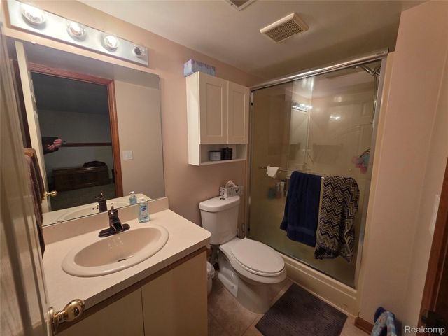 3435 Rockledge Lane, Mayfield Township, MI 48446