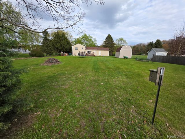 3435 Rockledge Lane, Mayfield Township, MI 48446