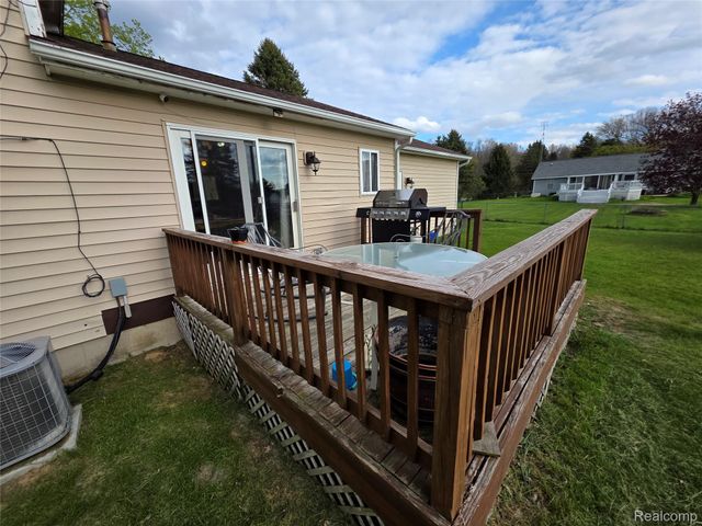 3435 Rockledge Lane, Mayfield Township, MI 48446