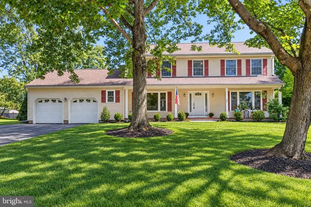 20 NASSAU DR, Lawrenceville, NJ 08648