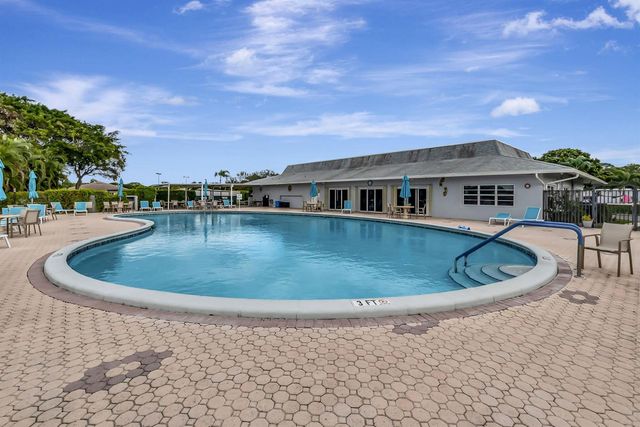 14579 Canalview Drive B, Delray Beach, FL 33484