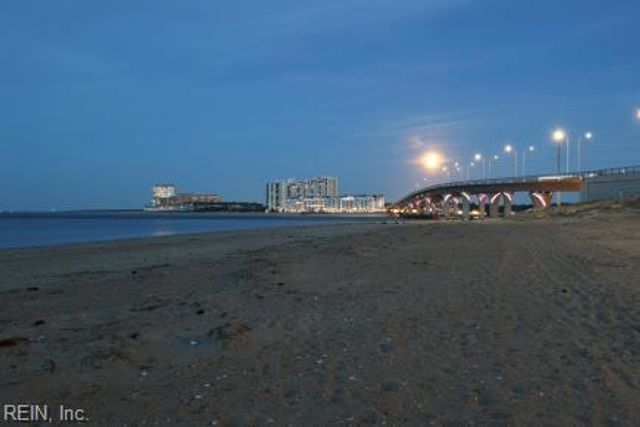 3288 Page Ave Apt P2, Virginia Beach, VA 23451
