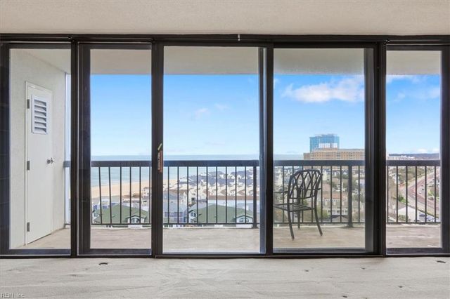 3288 Page Ave Apt P2, Virginia Beach, VA 23451