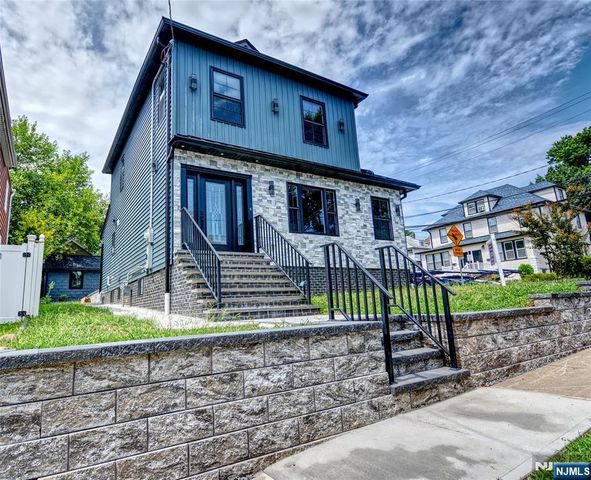 72 Hille Place, Ridgefield Park, NJ 07660