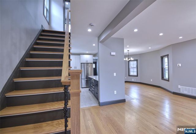 72 Hille Place, Ridgefield Park, NJ 07660