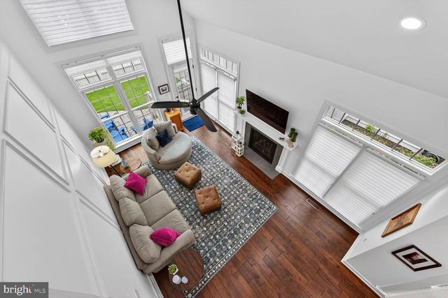 3834 FARRCROFT DR, Fairfax, VA 22030