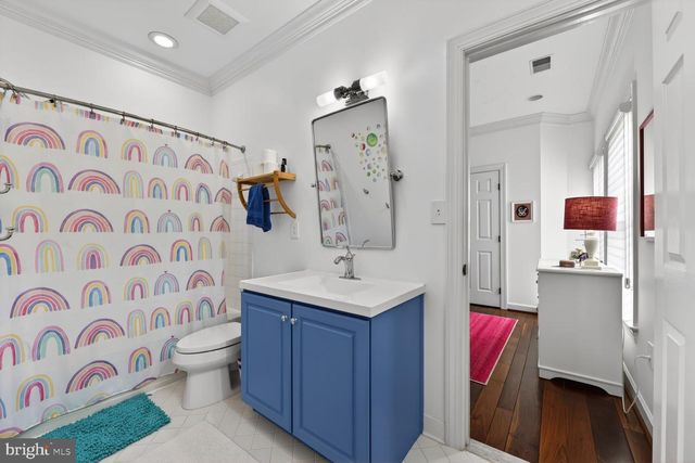 3834 FARRCROFT DR, Fairfax, VA 22030