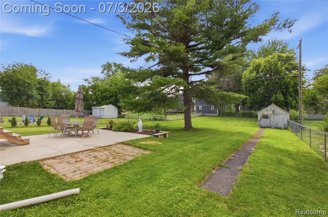 223 N Main Street, Webberville, MI 48892