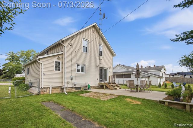 223 N Main Street, Webberville, MI 48892