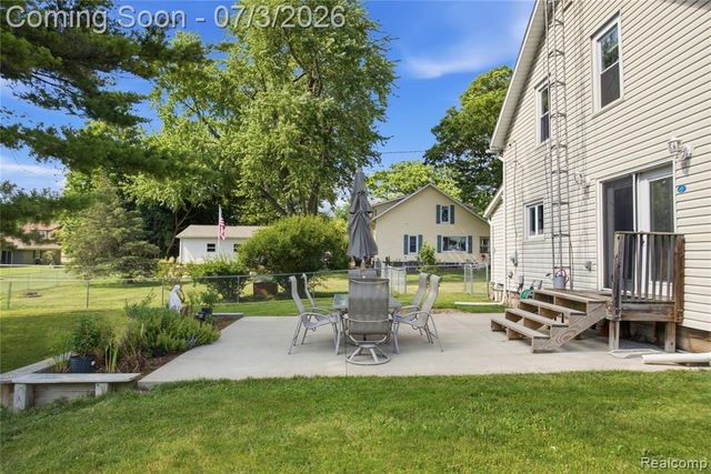223 N Main Street, Webberville, MI 48892