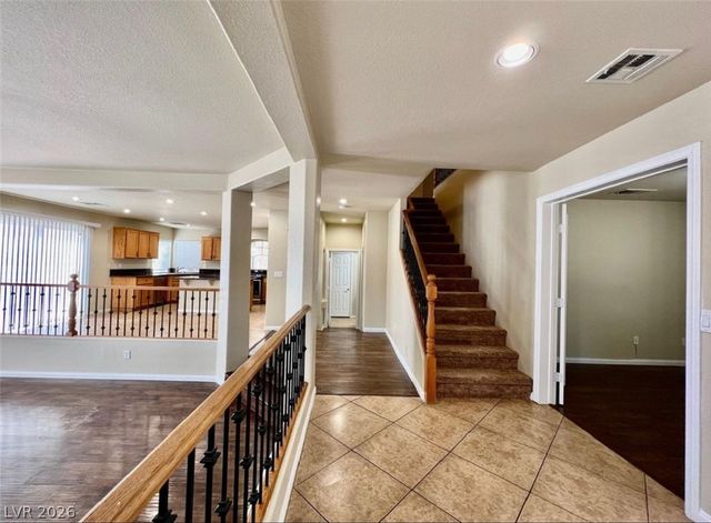 11023 Carberry Hill Street, Las Vegas, NV 89141