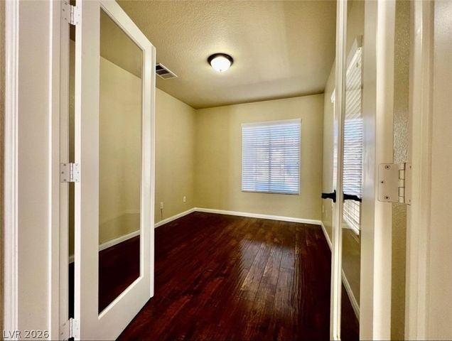 11023 Carberry Hill Street, Las Vegas, NV 89141