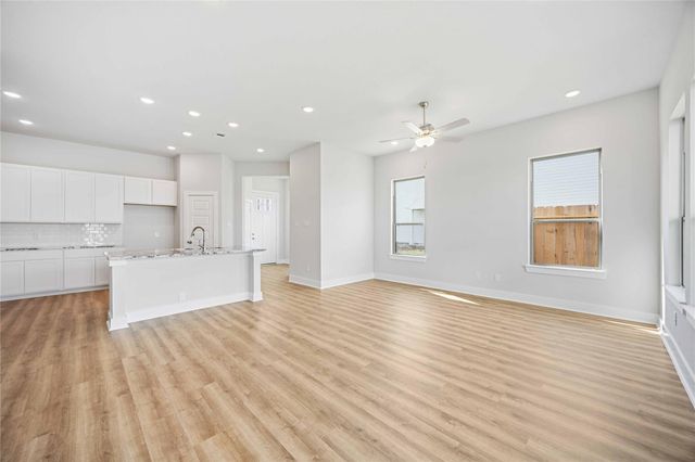 13449 Sun Cay Drive, Houston, TX 77047