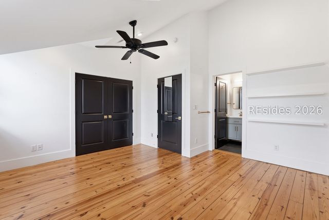 25 Market #A, Beaufort, SC 29906