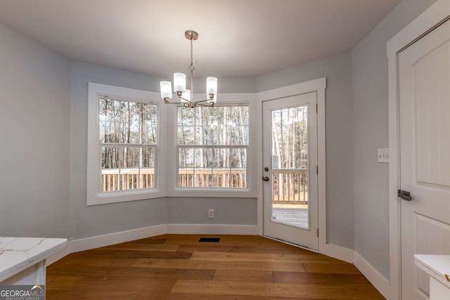 330 London Dale, Woodstock, GA 30189