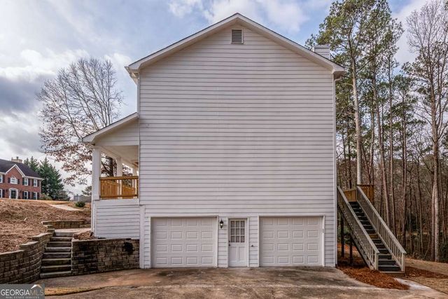 330 London Dale, Woodstock, GA 30189