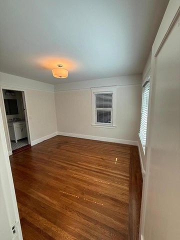 616 N CLAREMONT Street, San Mateo, CA 94401