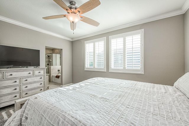 2087 E Makenna Drive, Fresno, CA 93730