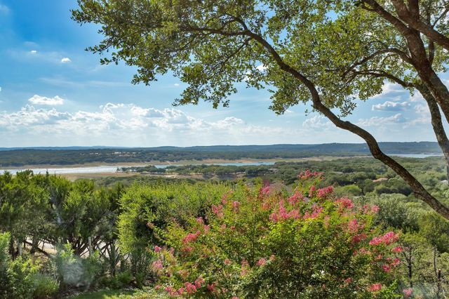 21013 Fawn Ridge DR, Lago Vista, TX 78645