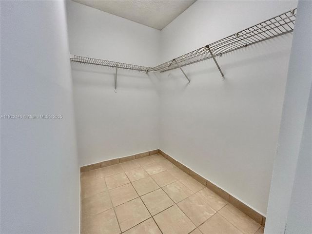 301 Palm Way 104, Pembroke Pines, FL 33025