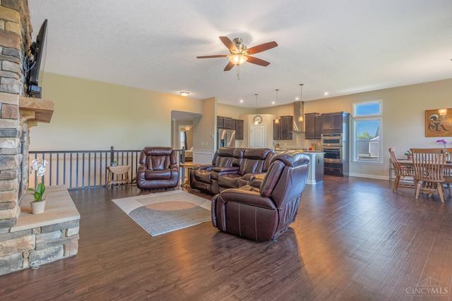 3194 Renaissance Boulevard, Middletown, OH 45005