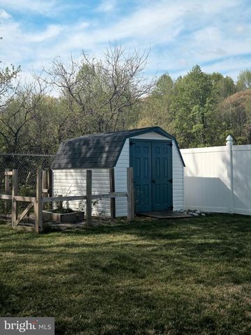 644 SURREY RD, Sewell, NJ 08080
