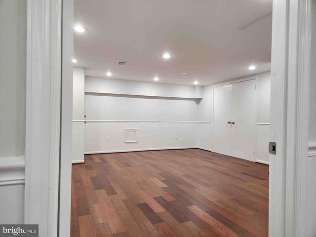 3019 MILLSTREAM CT, Herndon, VA 20171