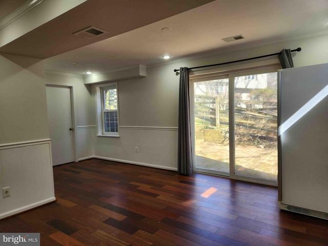 3019 MILLSTREAM CT, Herndon, VA 20171