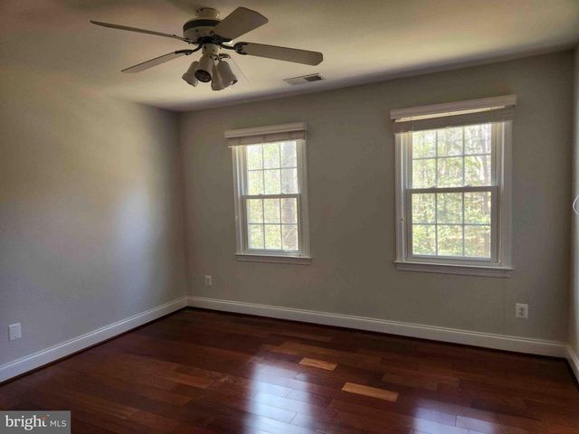 3019 MILLSTREAM CT, Herndon, VA 20171