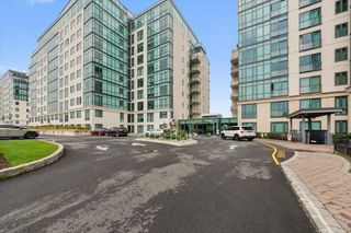 701 Ridge Hill Boulevard 11E, Yonkers, NY 10710