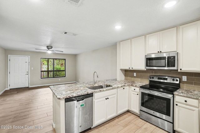 1515 Huntington Lane 122, Rockledge, FL 32955