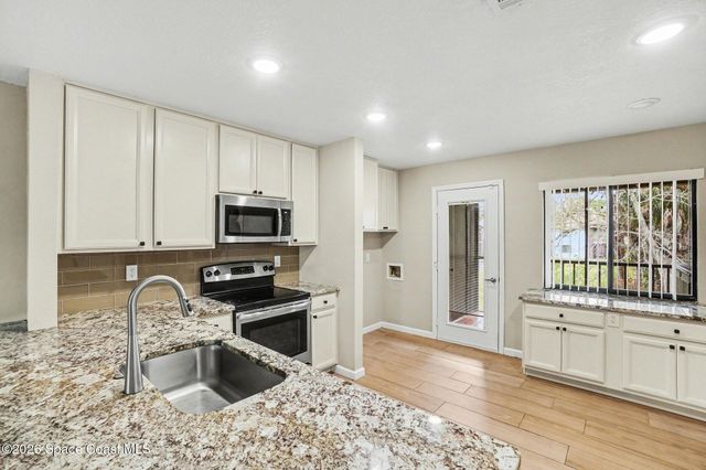 1515 Huntington Lane 122, Rockledge, FL 32955