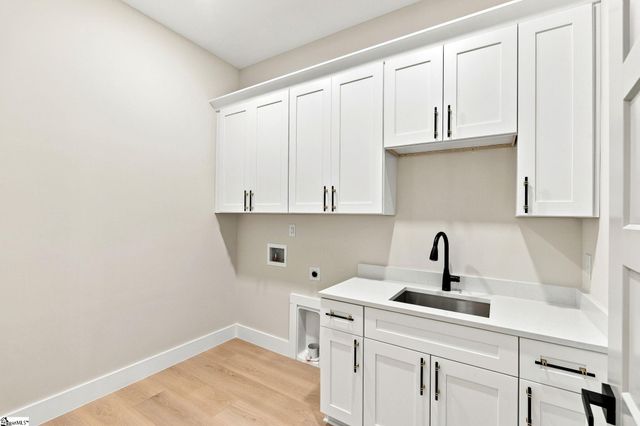 121 Cannon Avenue, Fountain Inn, SC 29644
