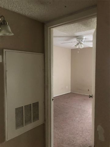12615 Brookglade Circle 303, Houston, TX 77099