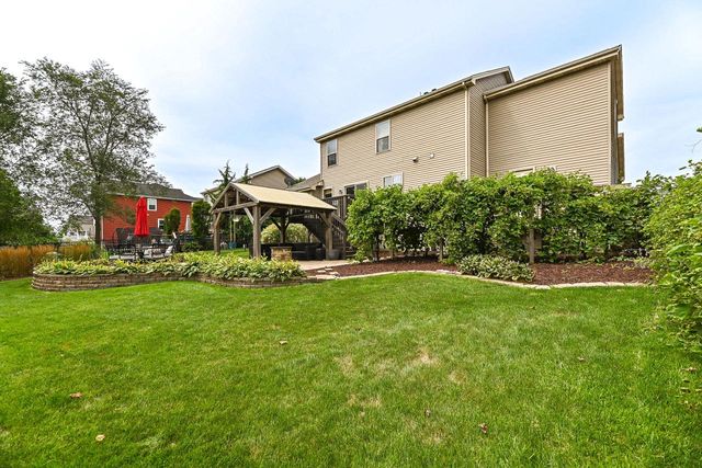 6109 108th AVENUE, Kenosha, WI 53142