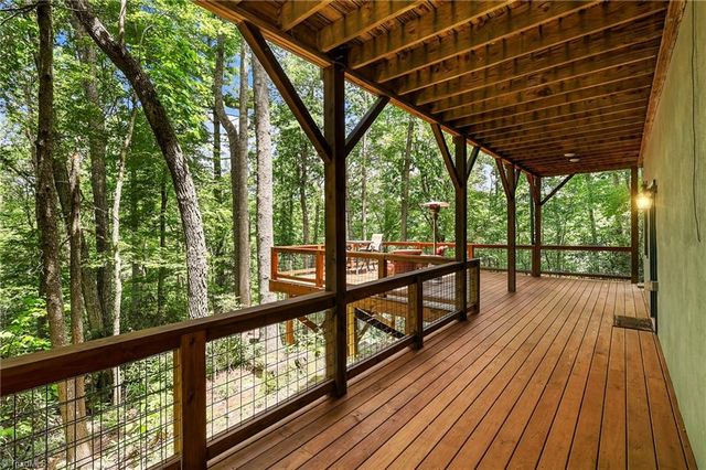 228 Woodby Ridge Road, Vilas, NC 28692