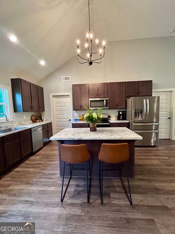 39 Harpers Run, Carrollton, GA 30117