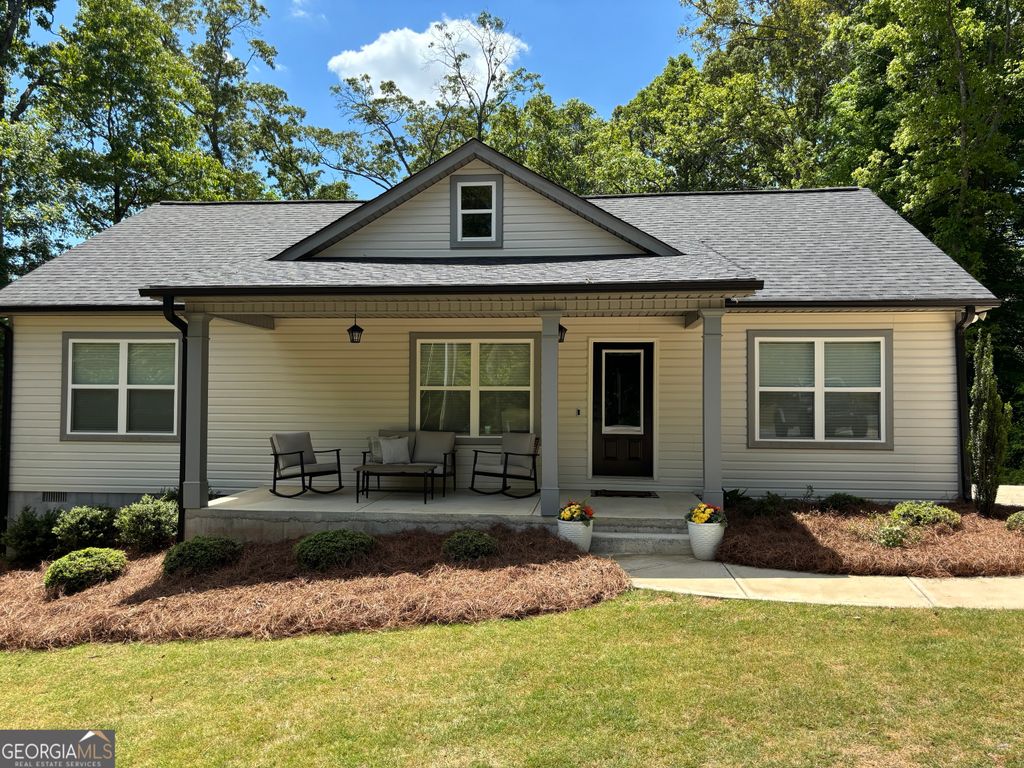 39 Harpers Run, Carrollton, GA 30117