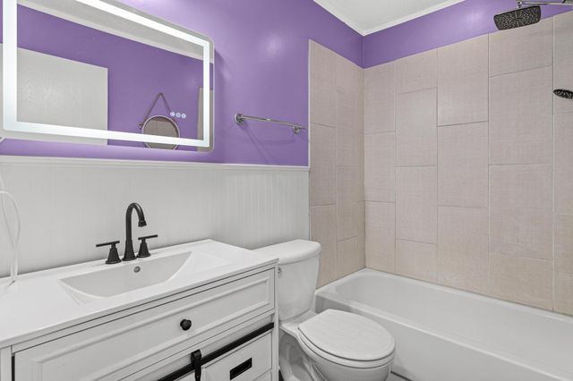 5229 Balmoral Lane, Bloomington, MN 55437
