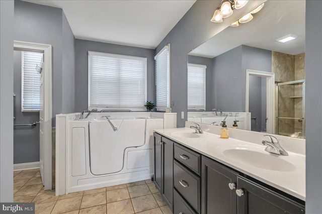 300 FENN CT, Middletown, DE 19709