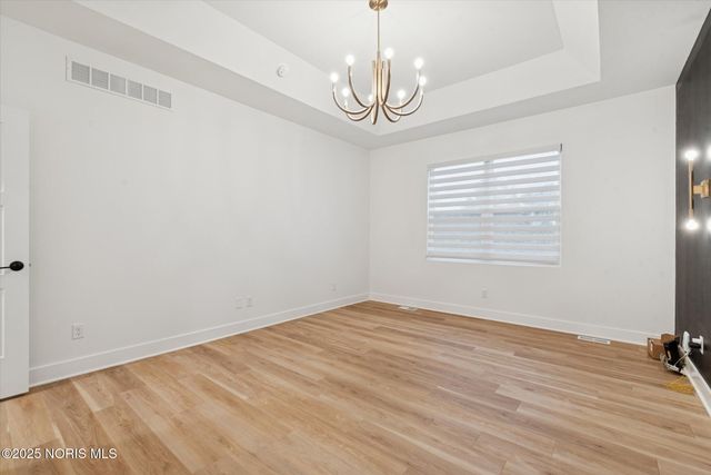 995 Stoneleigh Road, Perrysburg, OH 43551