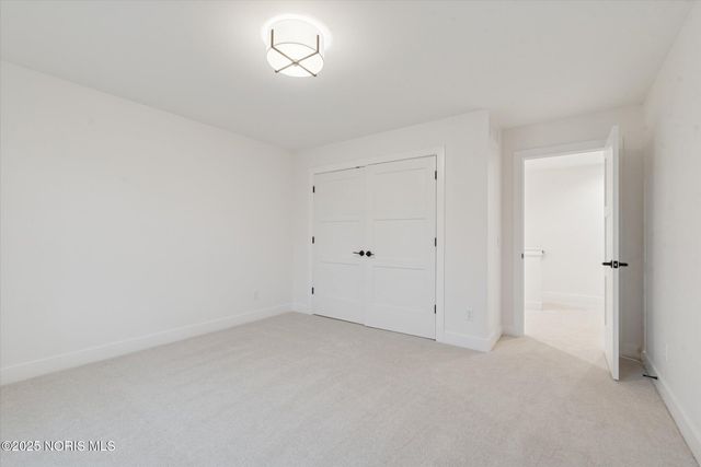 995 Stoneleigh Road, Perrysburg, OH 43551