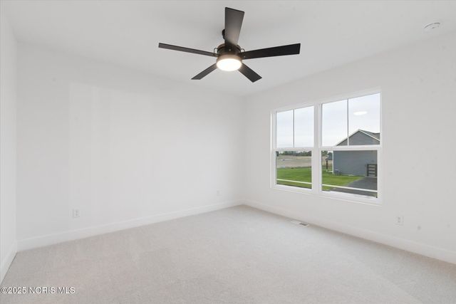 995 Stoneleigh Road, Perrysburg, OH 43551