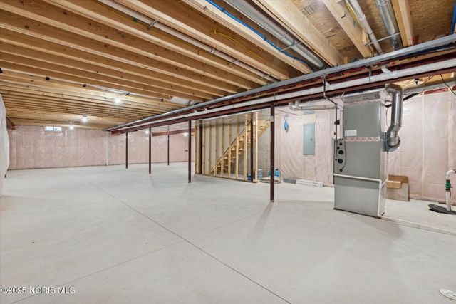 995 Stoneleigh Road, Perrysburg, OH 43551